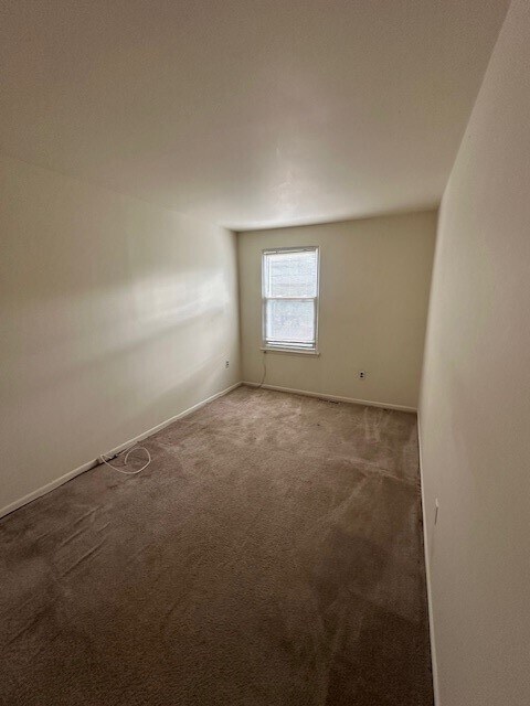 Second bedroom - 6 Bristol Way