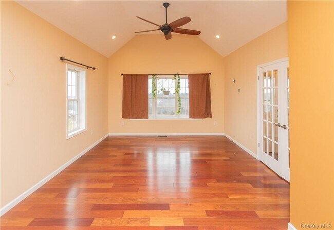 Building Photo - 66 Mulberry Ln