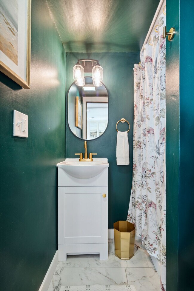 Building Photo - 4 Keefe Ave