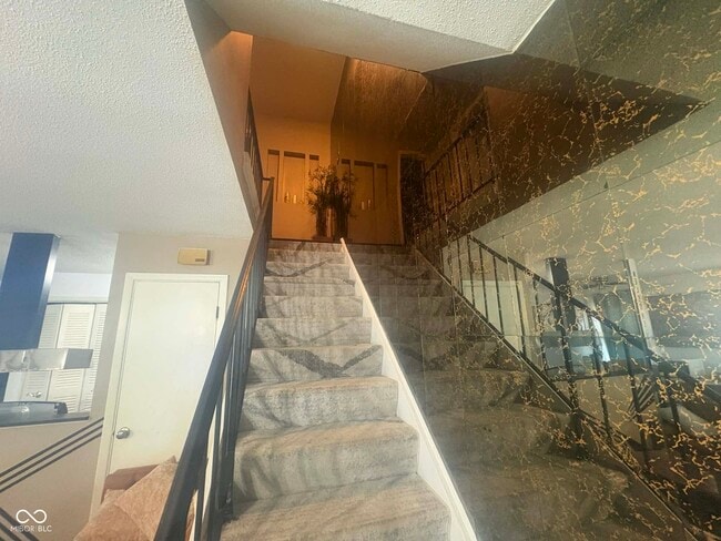 Building Photo - 6492 Lupine Terrace