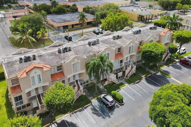 Building Photo - 675 NW 85th Ct