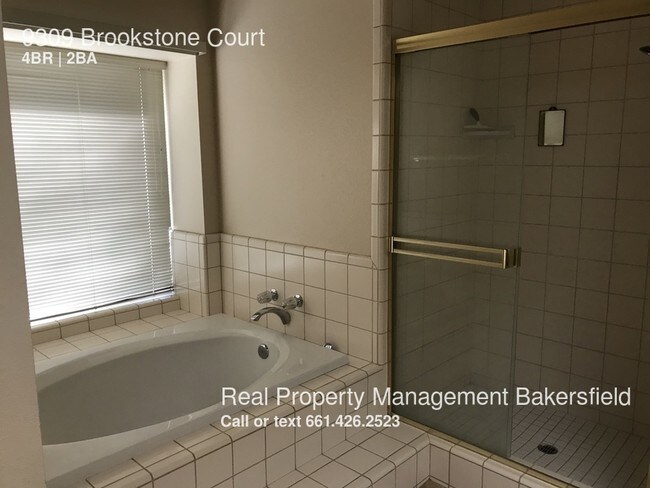 Building Photo - 9309 Brookstone Ct