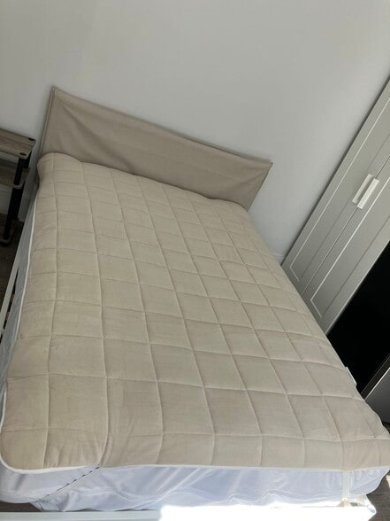 bedroom 3 - 2329 Parker St