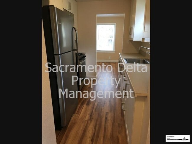 Building Photo - Cute and Cozy 1bed/1bath Cottage in Colonial Heights