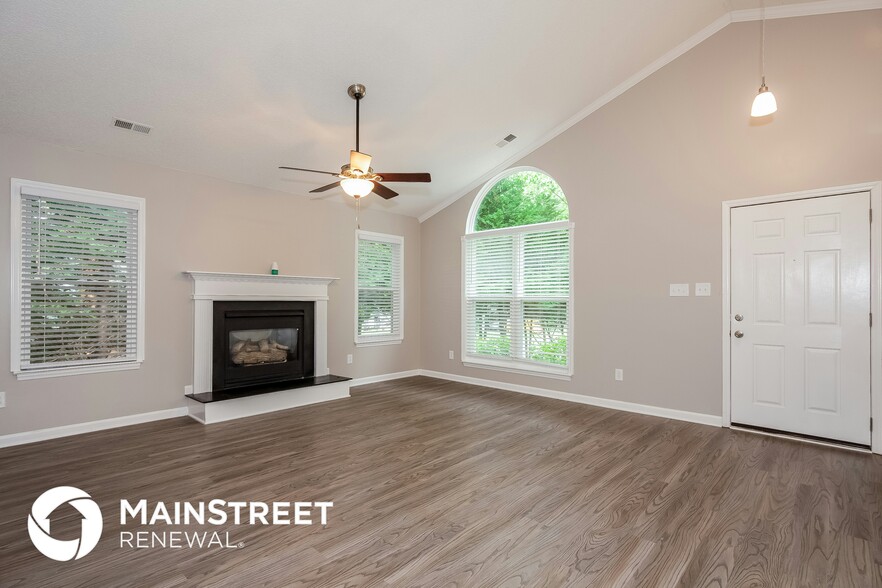 Building Photo - 7839 Ambleside Dr