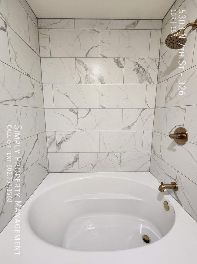 Building Photo - 5303 N 7th St