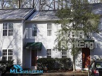 Building Photo - 12 Mandy Ct