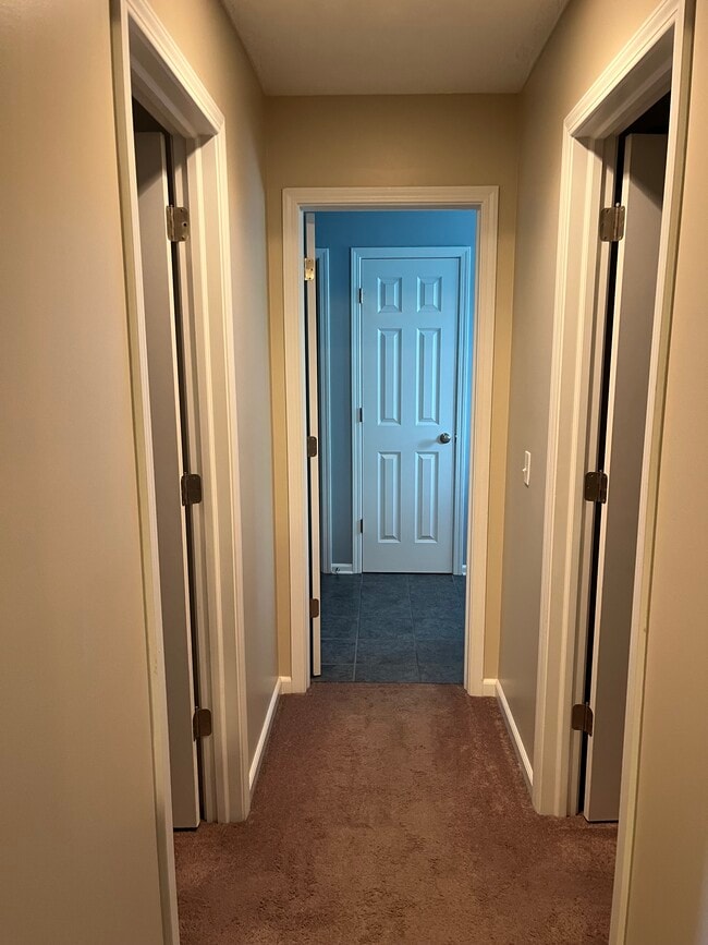 Building Photo - 7335 Bentham Cir NW