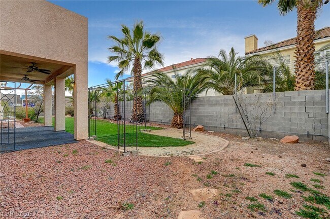 Building Photo - 6586 W Diablo Dr