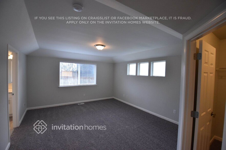 Building Photo - 17931 25th Ave Ct E