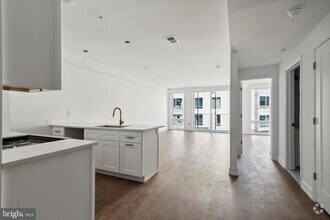 Building Photo - 1614 Ridge Ave
