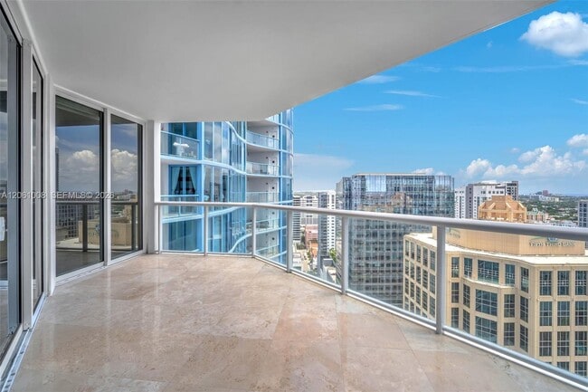 Building Photo - 333 Las Olas Way