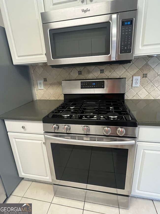 Building Photo - 10055 Lauren Hall Ct