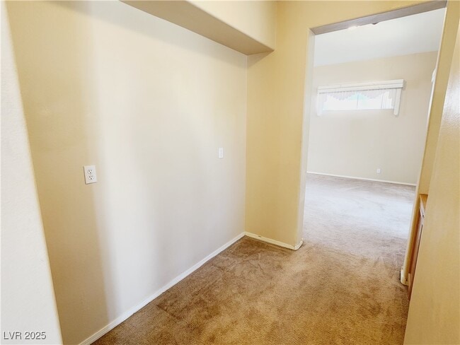 Building Photo - 1725 Wandering Winds Way