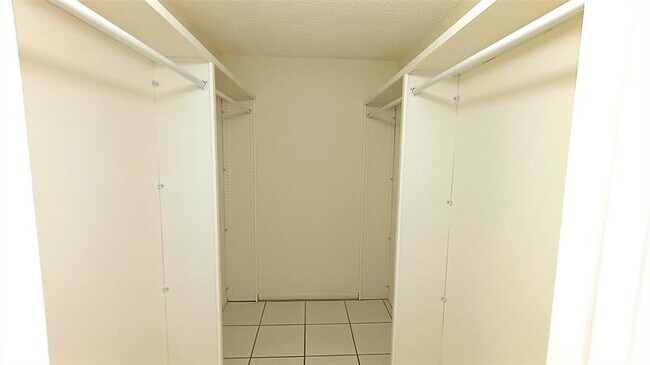 Building Photo - 777 S Federal Hwy