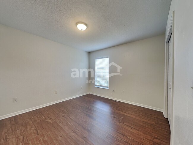 Building Photo - 3244 Sanoma Dr