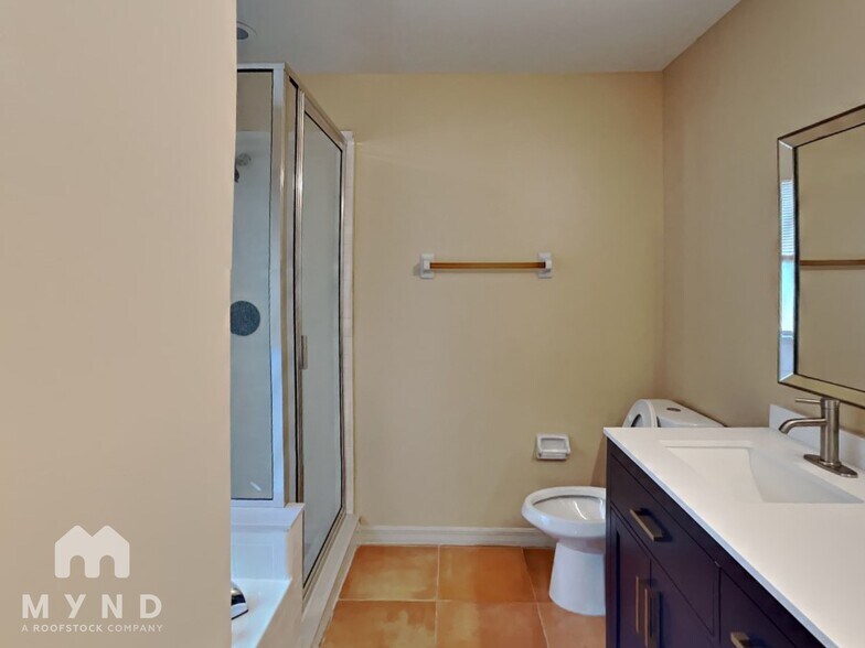 Building Photo - 1938 Blue Fox Ct