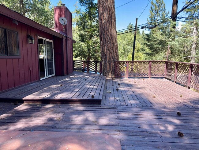 Building Photo - 31551 Wagon Wheel Dr
