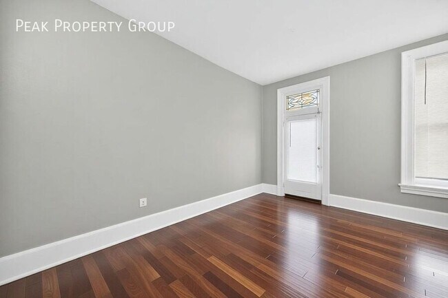 Building Photo - 2431 Ohio Ave