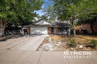 Building Photo - 2878 Goldy Way