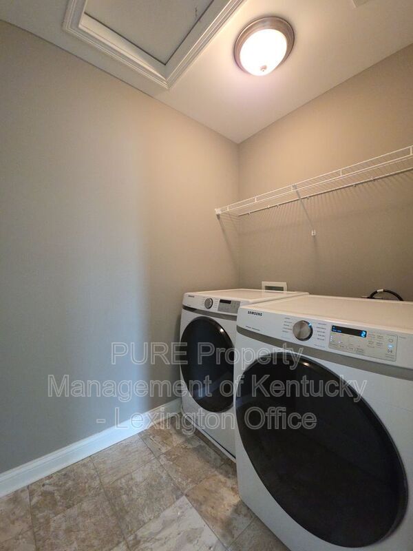 Building Photo - 2756 Burnt Mill Rd