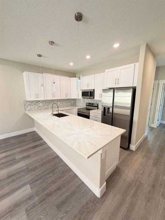 Building Photo - 2 Slate Wood Ct