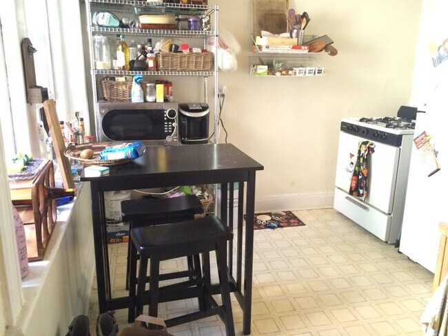 Building Photo - 1715 Commonwealth Ave