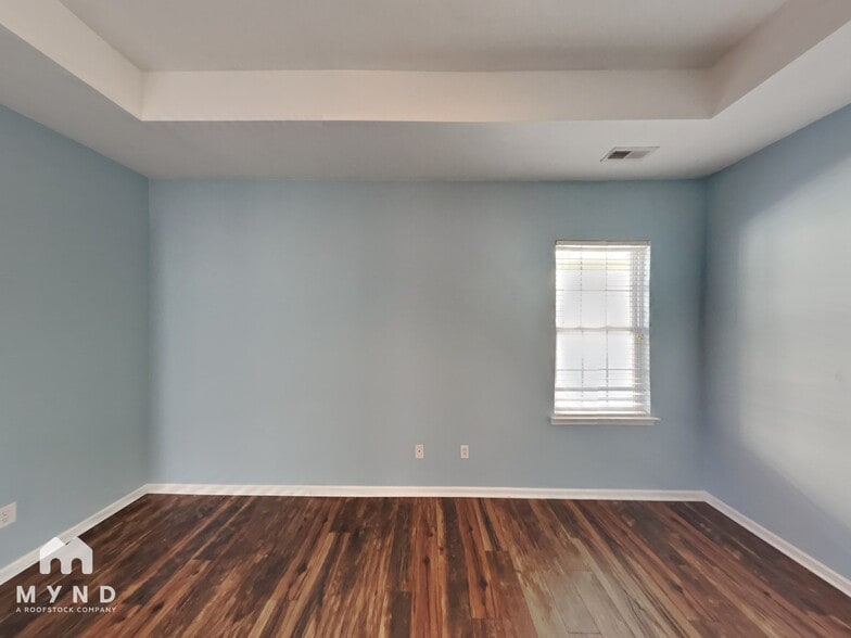 Building Photo - 13532 Swinton Rd