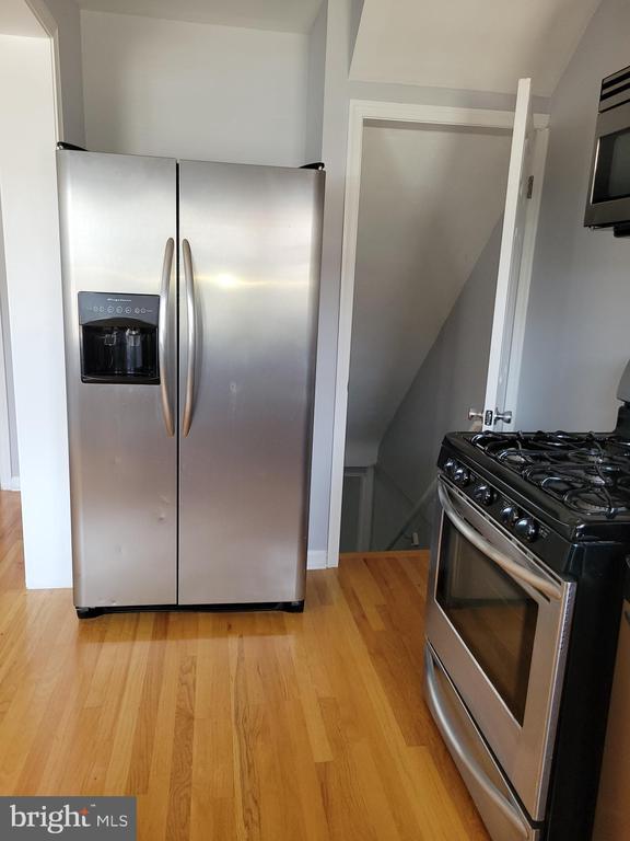 Building Photo - 2212 Vailthorn Rd