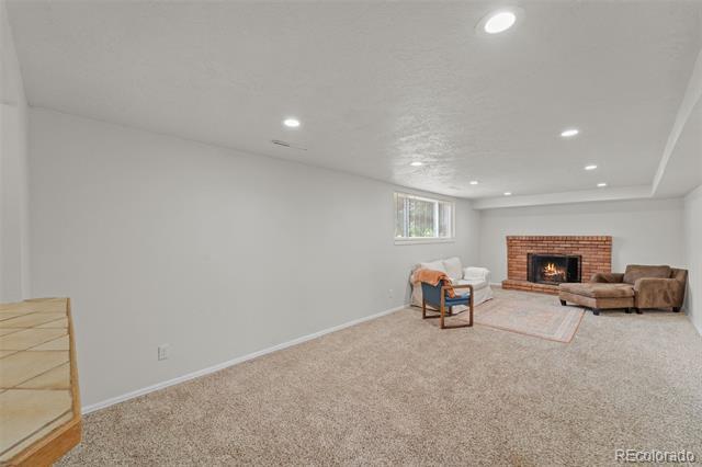 Building Photo - 2352 Circle