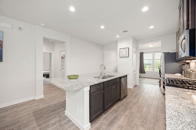 Building Photo - 33142 School Hl Rd