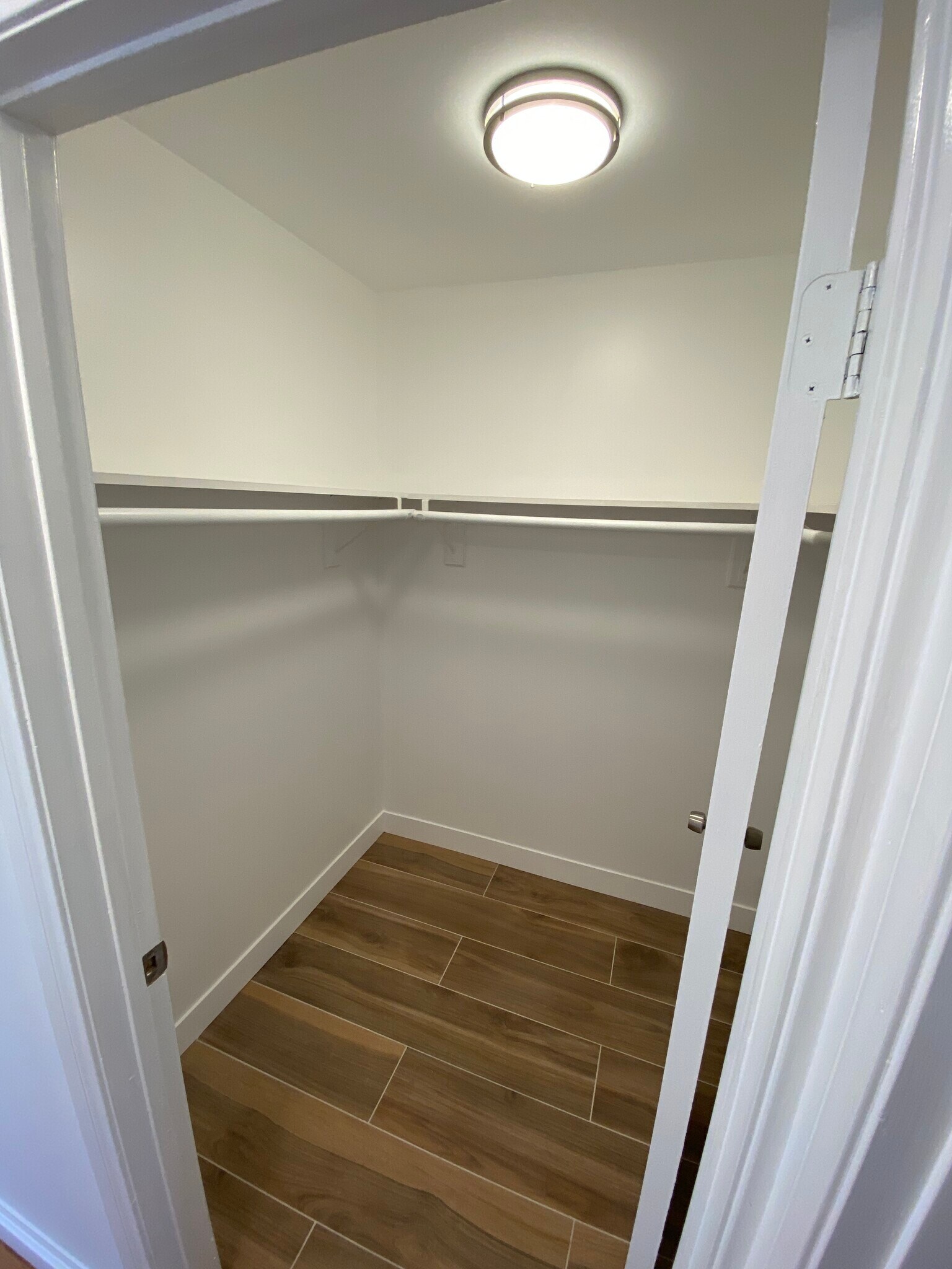 Building Photo - 6519 Orange St