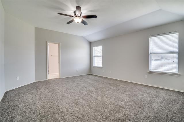 Building Photo - 2800 Spencer Cir