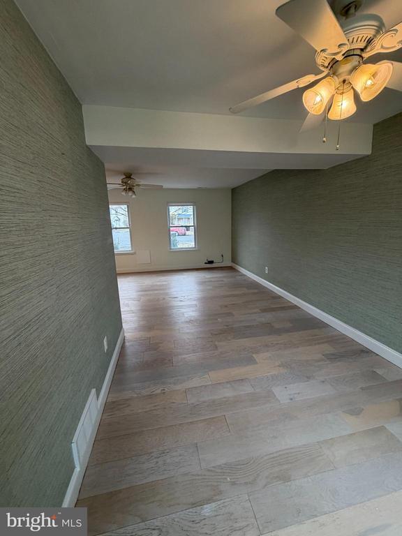 Building Photo - 5 Churchill Cir