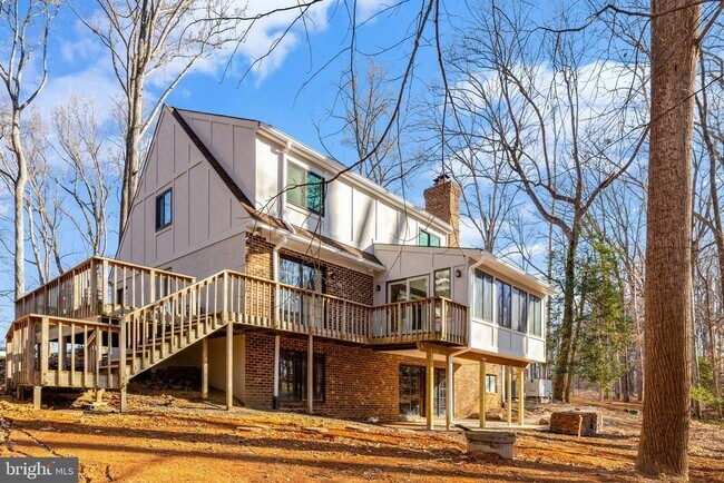 Building Photo - 9982 Blackberry Ln