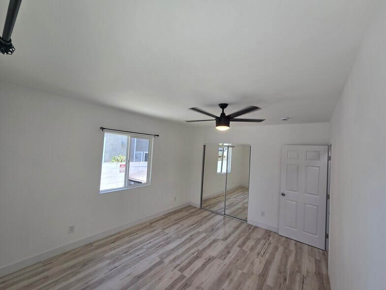 Building Photo - 1658 W 220th St