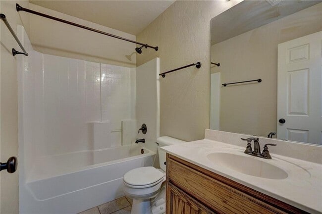 Building Photo - Beautiful Home in Central Norman!