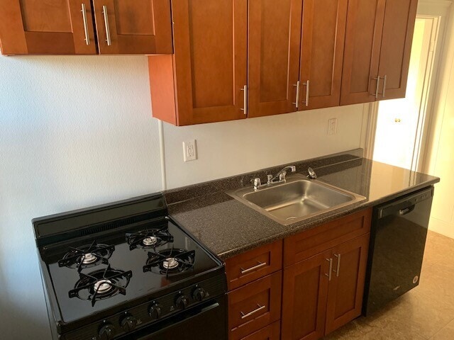 Building Photo - 116 Washington St