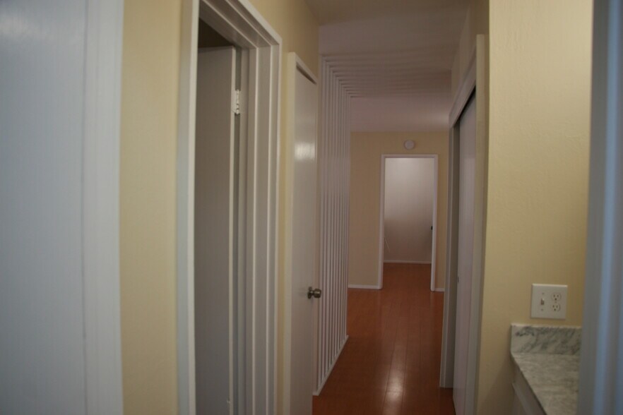 Building Photo - 3815 Harrison St