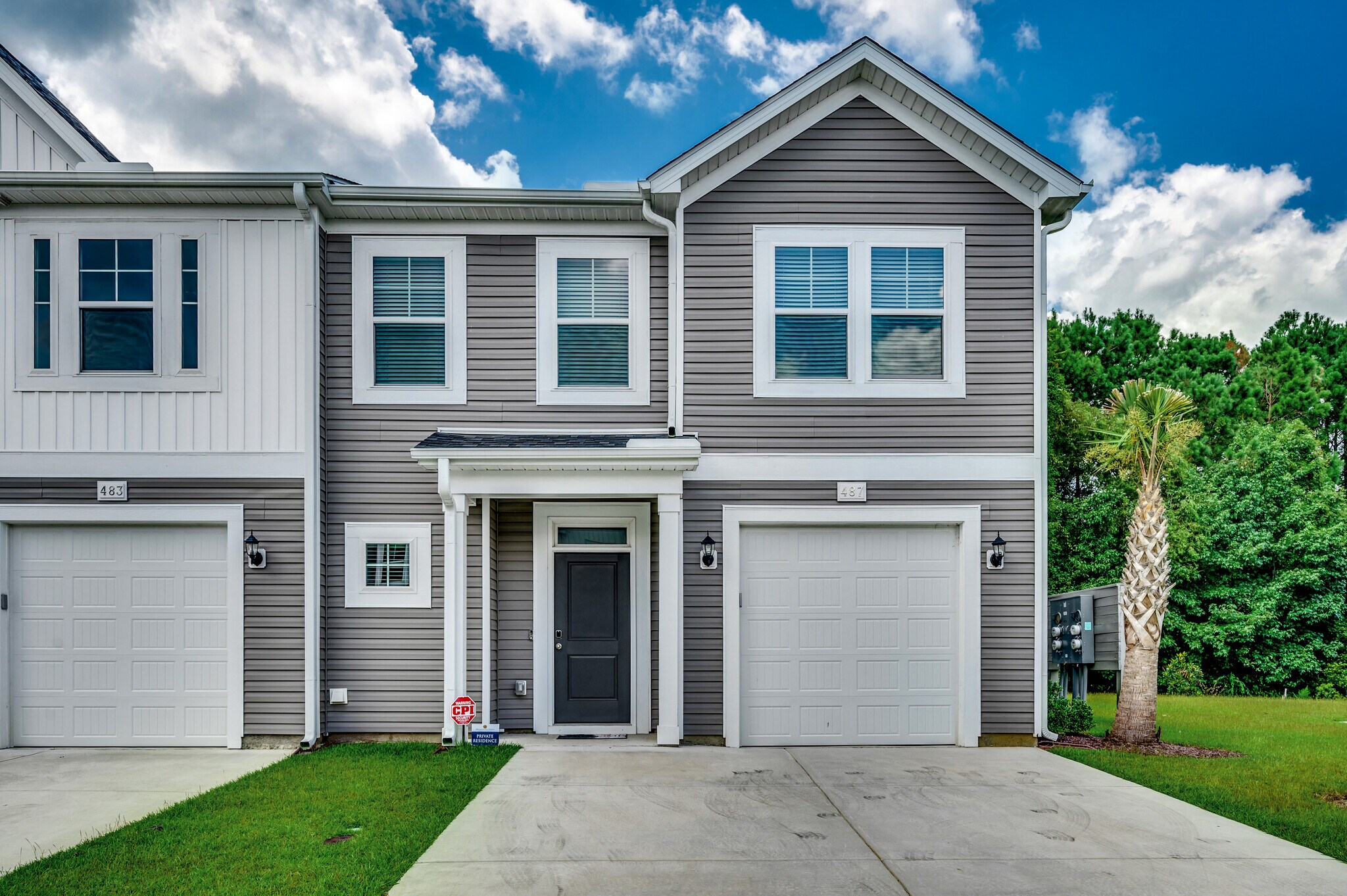 Building Photo - 487 Waterend Dr