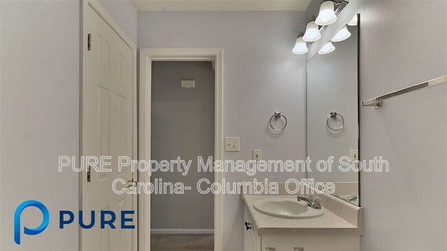 Building Photo - 323 Twin Eagles Dr