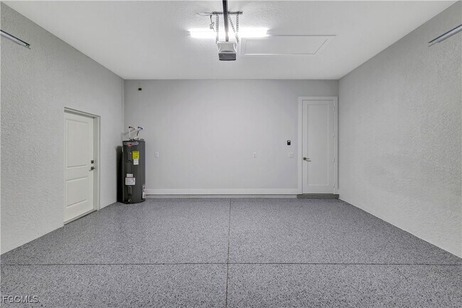 Building Photo - 3366 72nd Ave NE