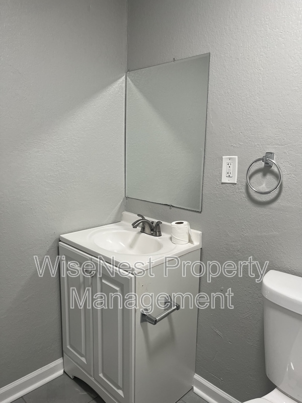 Building Photo - 3509 Brooklyn Ave