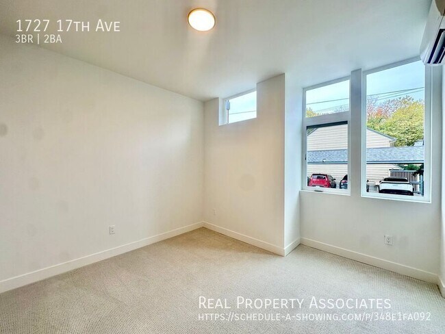 Building Photo - 1727 17th Ave