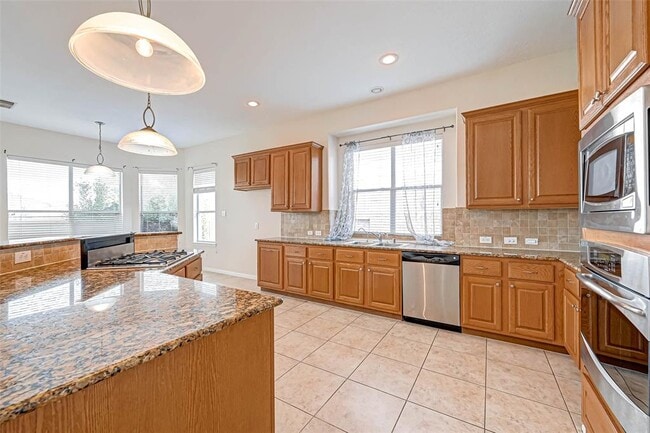 Building Photo - 7510 Shadow Terrace Ln