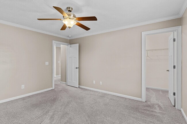 Building Photo - 582 Bunchgrass St