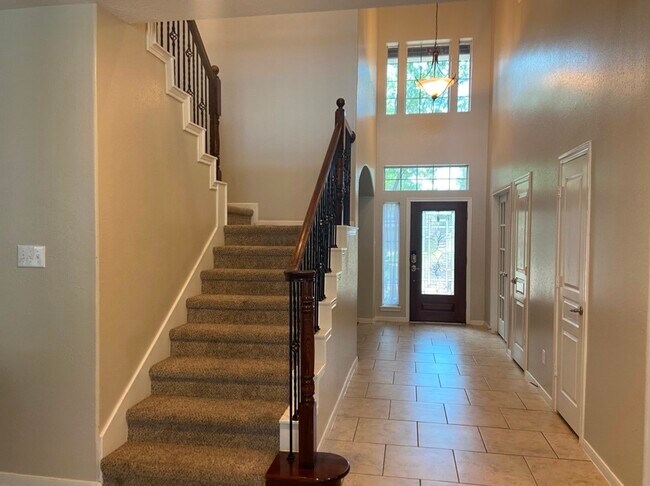Building Photo - 26226 Bright Dawn Ct