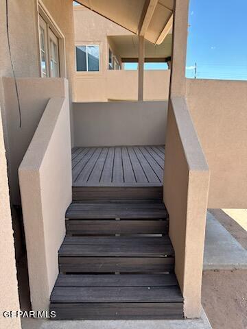 Building Photo - 12705 Tierra Flores Dr