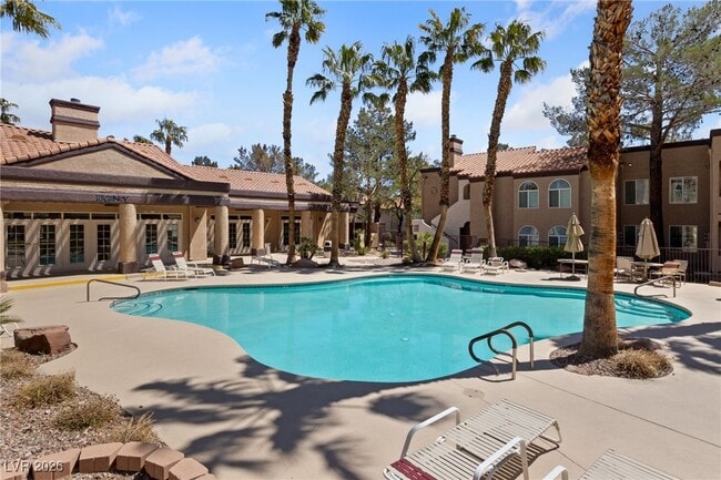 Building Photo - 9325 W Desert Inn Rd