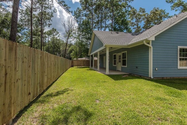 Building Photo - 7705 Pin Oak St